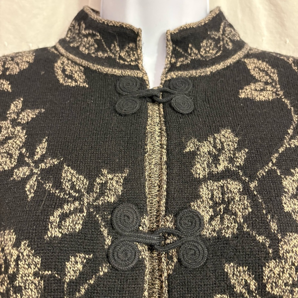 Talbots wool Cardigan Black & Golden Tan - Picture 10 of 13